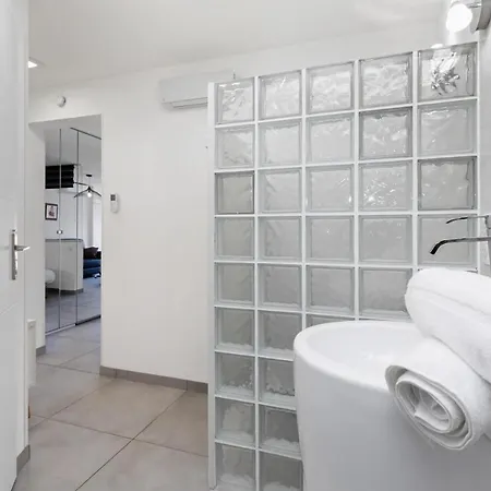 Village Naturiste R4n - Le Rocca V Heliopolis Luxe Апартаменты Агд